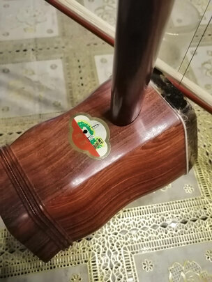 乐器二胡