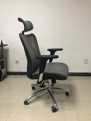 博泰电脑椅怎么样用后一周彻底后悔了是吗？