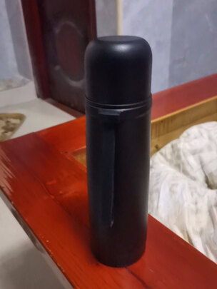 保温杯