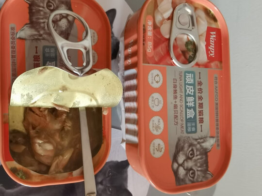 猫粮罐头