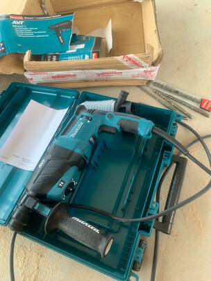 makita冲击钻怎么拆开维修图