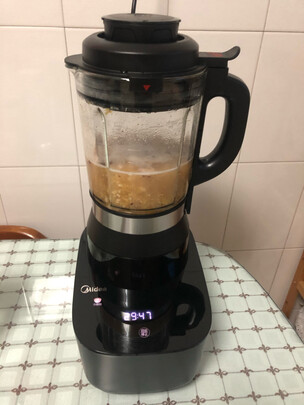 破壁机|【电商快报】美的破壁机对比九阳破壁机哪个好？具体区别在哪里？