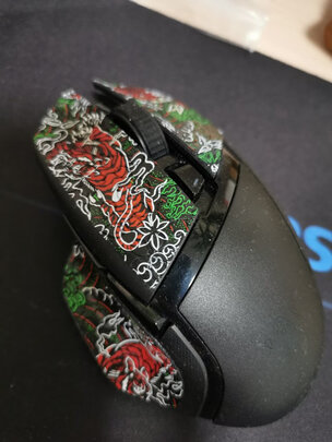 Razer/雷蛇 巴塞利斯蛇 游戏鼠标 小巴蛇 RGB幻彩 右手电竞鼠标 英雄lol吃鸡神器cf 巴塞利斯蛇V2（RGB 20000DPI）