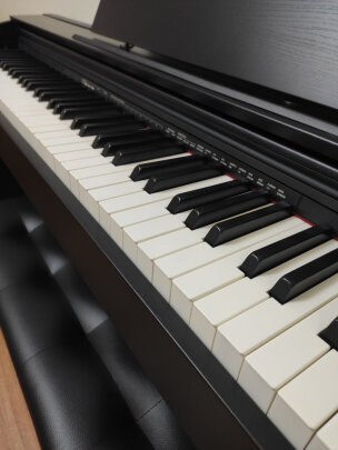 %title插图%num 卡西欧 (CASIO)电钢琴 PX-870BK立式成年人儿童88键重锤考级时尚家居 智能APP互动分享+琴凳