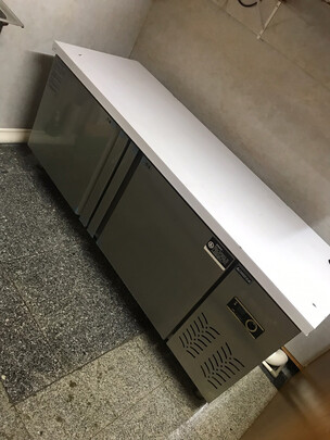 保鲜工作台