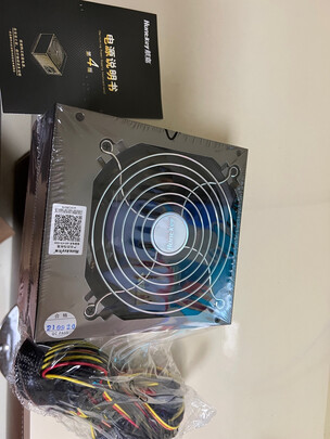 航嘉（Huntkey）白牌600W JUMPER600电脑电源（80PLUS白牌/单路45A/主动PFC/双管正激/全电压/背部走线）
