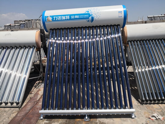 力诺瑞特金刚系列太阳能热水器|力诺瑞特金刚系列太阳能热水器到底怎么样，参数如何！