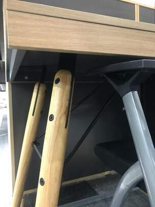 办公桌|迪欧屏风工位办公桌怎么样上手一周说讲感受