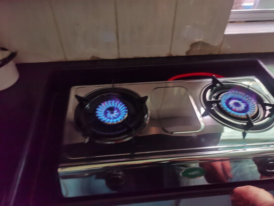 华帝i10013T(T)燃气灶|「用后真实感受」华帝JZT-i10013T是否值得入手？用后讲实情内幕？