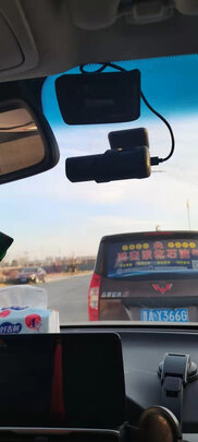 行车记录仪