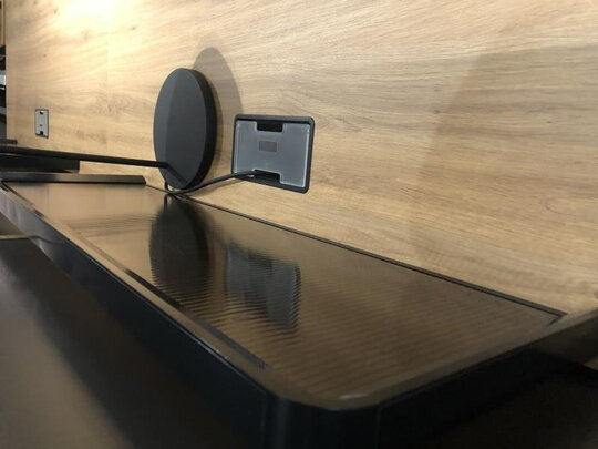 办公桌|迪欧屏风工位办公桌怎么样上手一周说讲感受