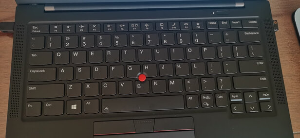 参考剖析ThinkPadX1 Carbon怎么样?深度测评剖析