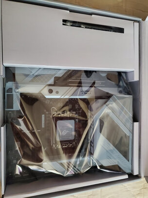 主板|玩家国度ROG MAXIMUS Z690 HERO EVA主板好吗?图文评测曝光