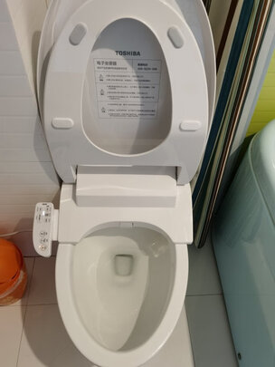 东芝SCS-SSVSH-AA1智能马桶盖|知乎问答：东芝智能马桶盖怎么样?不吹不黑说体验真相？