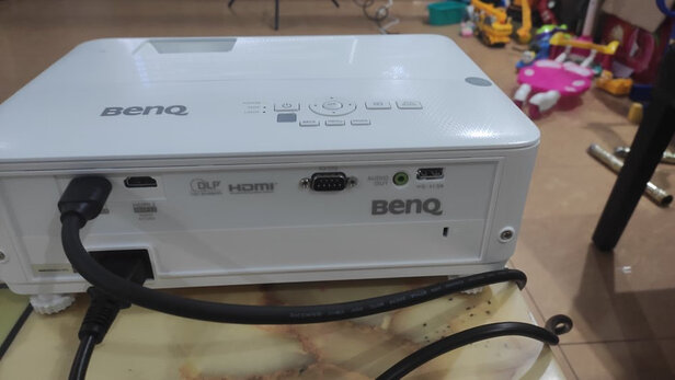 明基W1800评判质量差有依据吗？