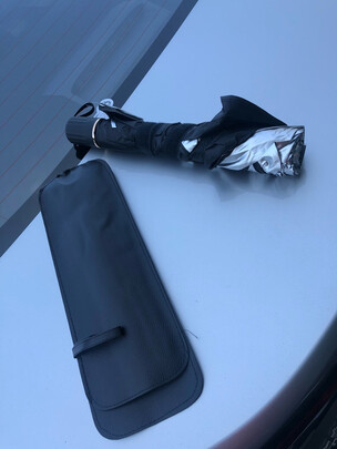 汽车遮阳伞
