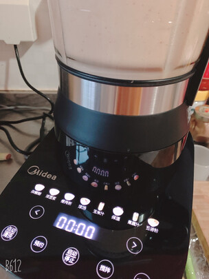 破壁机|外观展示美的MJ-PB12E226破壁机怎么样?我真的后悔买晚了