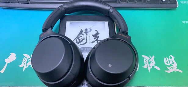 索尼WH-1000XM3耳机|评测细节：索尼1000XM3和1000XM4哪个好？告诉大家真相