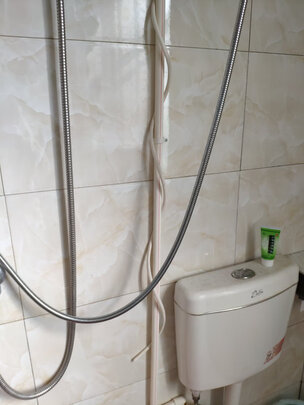 电热水器