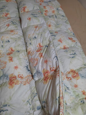 富安娜欢乐颂抗菌白鹅绒冬厚被选择误区,需要注意这五点