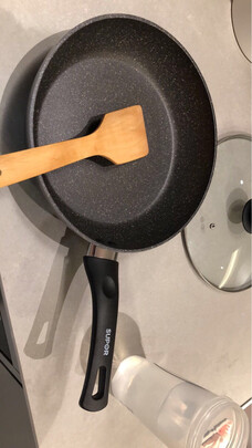 不粘锅