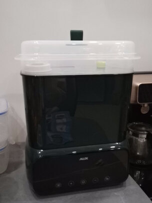 奶瓶消毒器