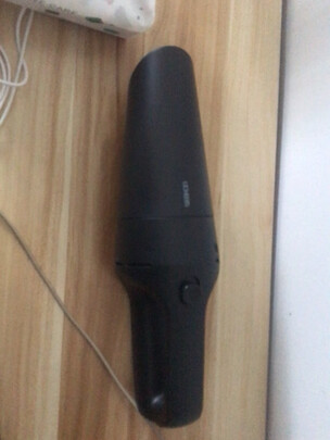 车载吸尘器