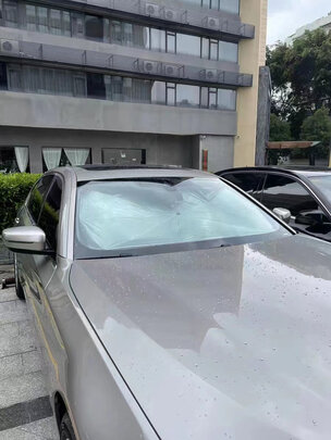 汽车遮阳伞