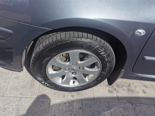 一:选购佳通205/55r16汽车轮胎建议