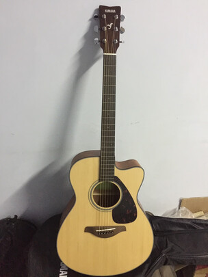 雅马哈雅马哈fg800吉他怎么样亲身体验告知你实情