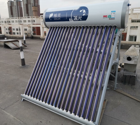 太阳能热水器|鲸灵蓝光怎么样上手一周说讲感受