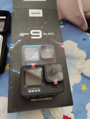 GoPro HERO9 Black 5K运动相机 Vlog数码摄像机 裸机10米防水 超强防抖 新手套装（单机+64G内存卡）