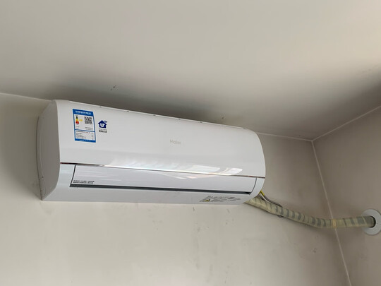海尔KFR-35GW/83@U1-Ge|海尔速享风和先行者哪个好？对比真相告诉大家