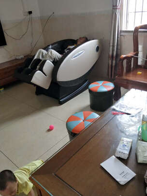 康仕坦X18按摩椅|评测细节：德国康仕坦X18按摩椅到底怎么样？用后一周讲体验？