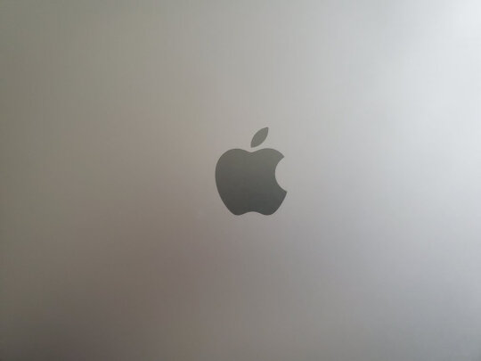 Apple MacBook Pro怎么样？配置好不好？使用顺手吗 