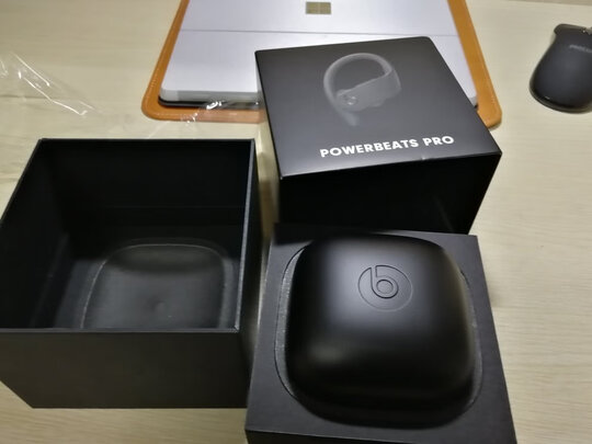 Beats Powerbeats Pro怎么样?用后两小想摔了后悔是吗?
