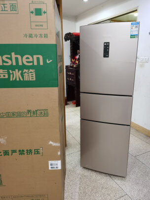 容声BCD-253WD16NPA对比GREE BCD-230WETCL区别明显不？哪个声音更静音？哪个家用适合 