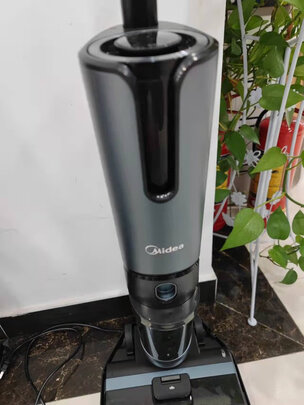 %title插图%num 美的(Midea)洗地机 X9 Pro 二代手持智能除菌吸尘器家用 吸拖洗一体 一键风干 分区清洁 活水自清洁 手持无线清洁机