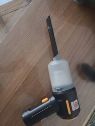 车载吸尘器