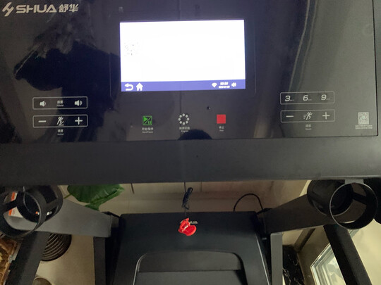 舒华跑步机E6|看完不迷路： 舒华跑步机E6怎么样?用后一周讲实情真相？
