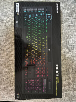 美商海盗船K100 RGB 光轴怎么样？按键舒服吗？倍感舒适吗？