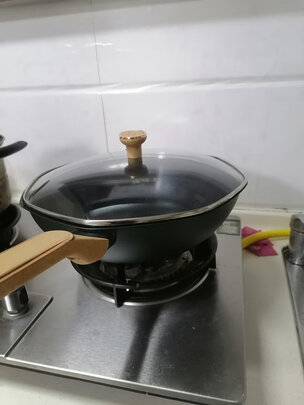 不粘锅