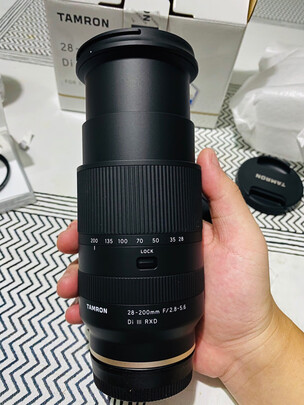 三,索尼sel35f18f镜头网友对比评测