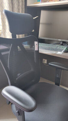 电脑椅|「用后真实感受」西昊m18和m57区别是啥？用后讲内幕真相