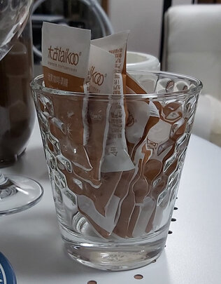 玻璃水杯