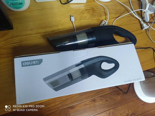 车载吸尘器