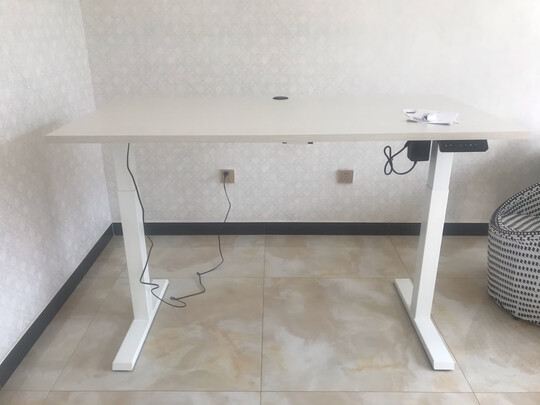 Brateck电动升降桌怎么样用后一周说内幕