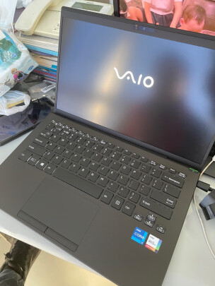 %title插图%num VAIO SX14 英特尔酷睿14英寸Win11系统 高端进口商务轻薄笔记本电脑 (i7 4核 16G 1T SSD FHD 触控屏) 睿丝黑