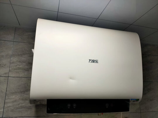 万家乐D60-DB1扁桶电热水器|万家乐D60-DB1扁桶电热水器真实使用感受？真相必看