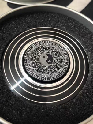 指尖陀螺